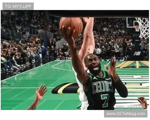 布朗上半场仅出场12分钟马祖拉强调均衡时间下半场表现出色